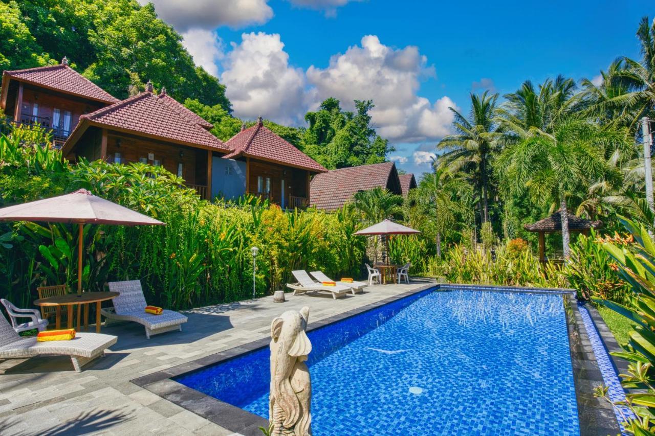 Coconut Hill Cottage Batununggul Exterior foto